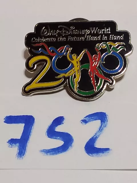 Disney Pin Badge   Walt Disney World    Circa 2000