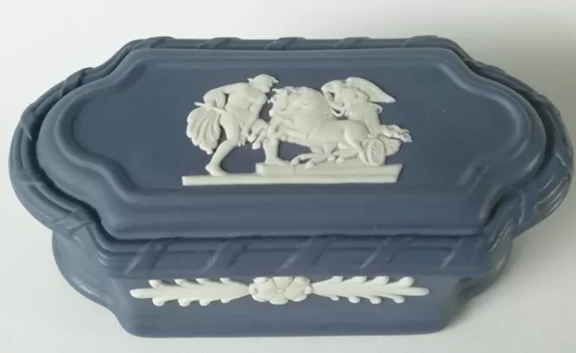 Wedgwood Jasperware Portland Blu Portagioie