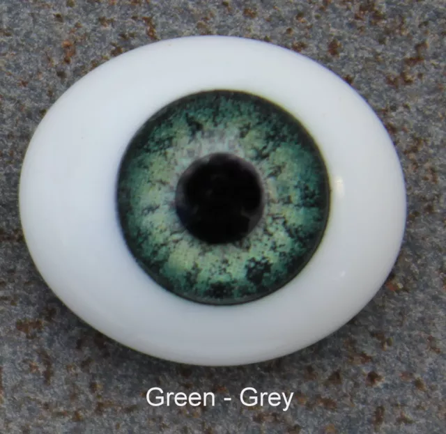 Solid Glass, Flatback Oval Paperweight Eyes - Green Grey, 18mm