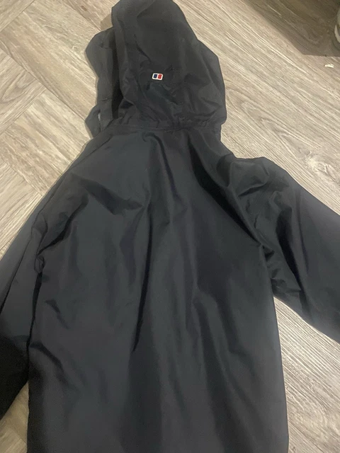 Veste Polaire Berghaus Garçon Noir - Taille 11-12 Ans (Occasion Parfait État)