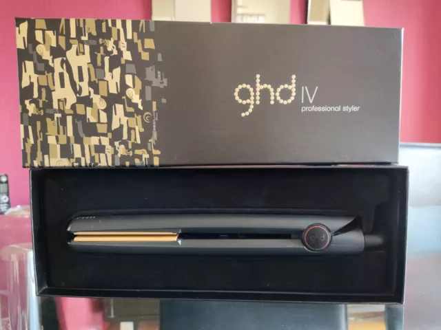 Ghd Original IV Professional Styler - Hair Straightener - Complete With Box