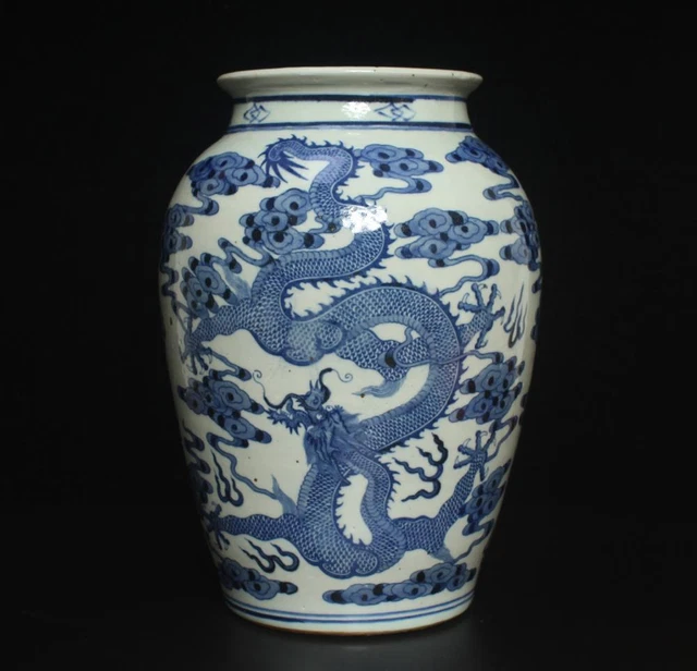 31.5CM Old Chinese Blue & White Porcelain Vase Pot w/ dragon