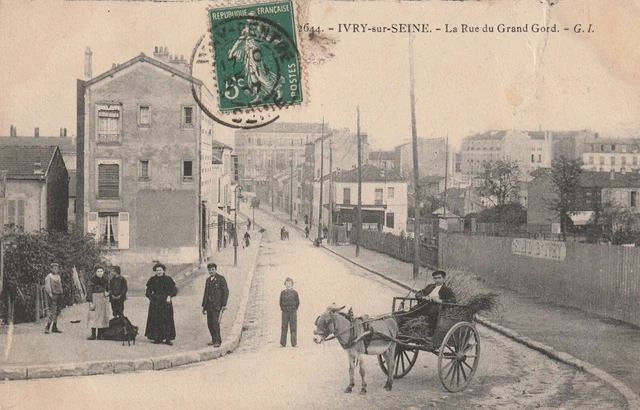 CPA 94 IVRY sur SEINE La Rue du Grand Gord