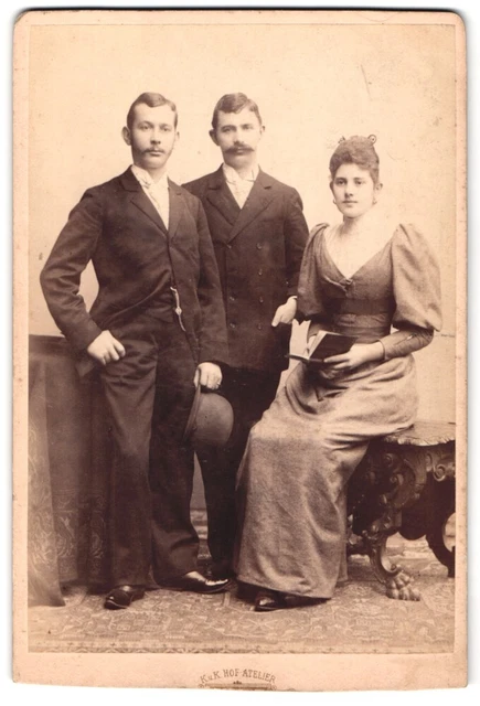 Fotografie Atelier Adele, Wien, Wallfischgasse 11, junge Männer & hübsche Dame
