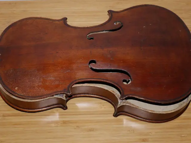 Violino per restauro