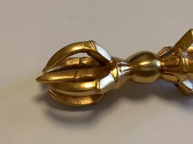 Tibetan Esoteric Buddhism Gold-Plated Pencil Vajra Approx. 6.3Cm W18 2