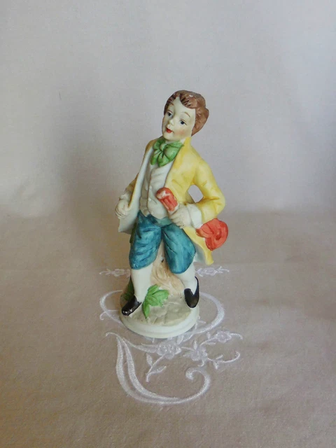 Statuette Ancienne En Biscuit Polychrome - Musicien Violoniste