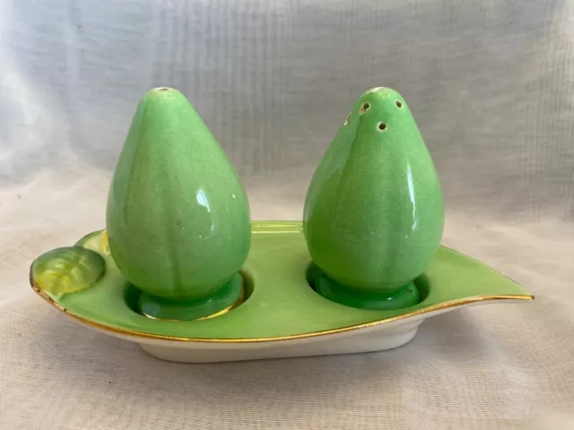 Royal Winton Grimwades GREEN Salt/Pepper Shakers with Tray MADE IN ENGLAND
