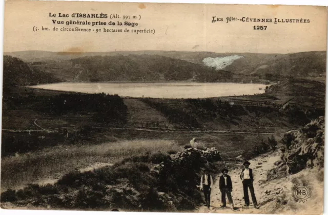 CPA Le Lac d'ISSARLES (Alt.997m) Vue générale prise de la Sage (202881)