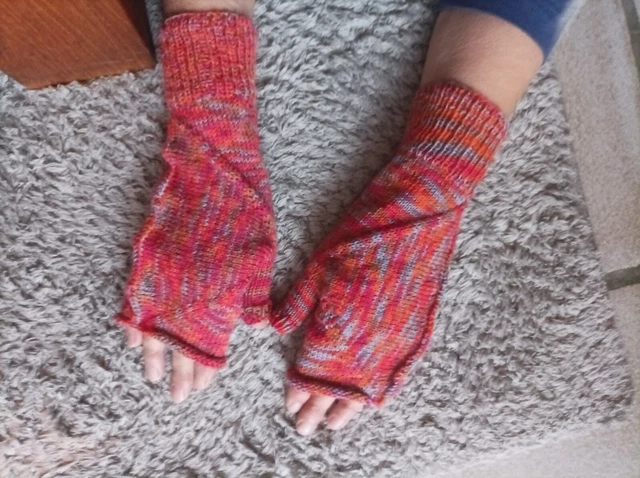 ♥ japanische Handschuhe  ♥ fingerlose Handschuhe   ♥ Stulpen   ♥ handgestrickt
