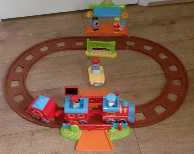 ELC DINO ADVENTURE Set Huge 11m Car Track. Dinosaurs and Battery