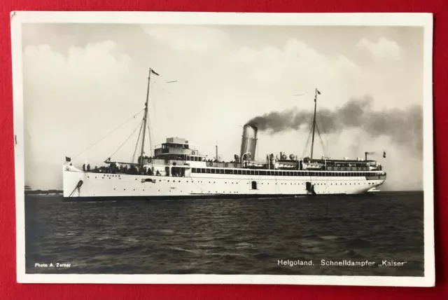 Foto AK Schiffe um 1930 Schnelldampfer Kaiser bei Helgoland  ( 103090