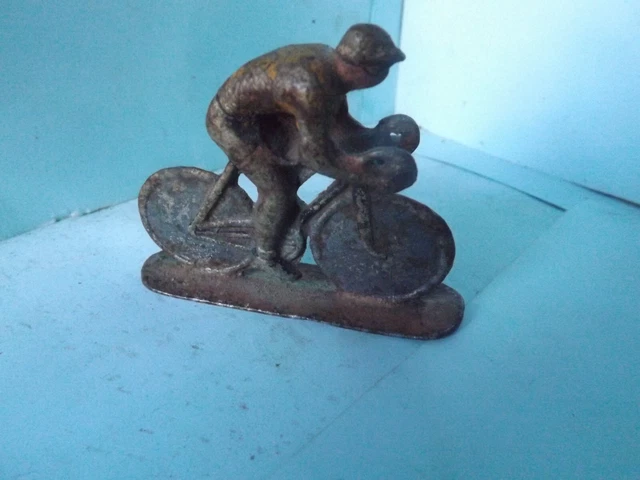 Figurine Cycliste Quiralu Tour De France En Métal – Vintage, Fabrication Française, Jouet Miniature