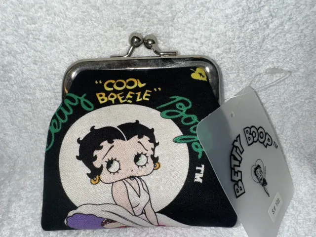 Betty Boop “cool breeze” coin purse