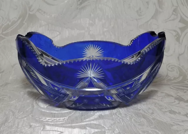 Giardiniera Fioriera Cristallo blu inciso di Boemia, c1950 Czech Jardiniere Vaso 3