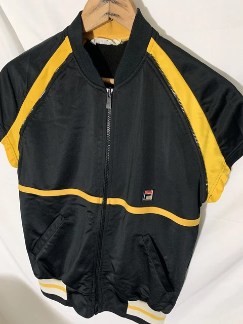 Vintage Fila Sleeveless Track Suit Jacket (Missing Sleeves) Medium Black Yellow