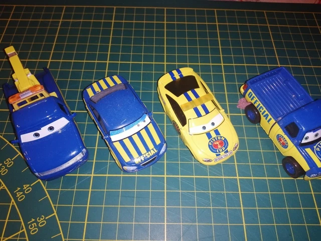 lot de  voitures cars disney pixar metal  d occasion voir photos avant achat