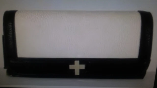 New! INTERNATIONAL CONCEPTS Black/White Korra Clutch Shoulder-Bag
