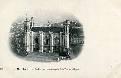 Carte LYON La Basilique de Fourvières prise de la Tour métallique