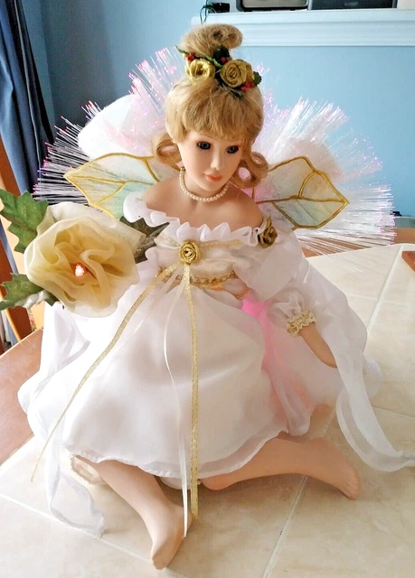 Heritage Signature Celestial Angel Fiber Optic Porcelain Christmas Doll:Celeste
