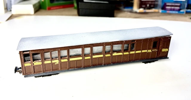009 NARROW GAUGE Bogie Coach Built From Kit, Similar Dimensions To Peco ...