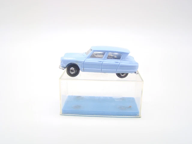 Miniature NOREV CITROEN DS 19 à L'échelle 1/86 - Ancienne Modèle - Bleu - Occasion