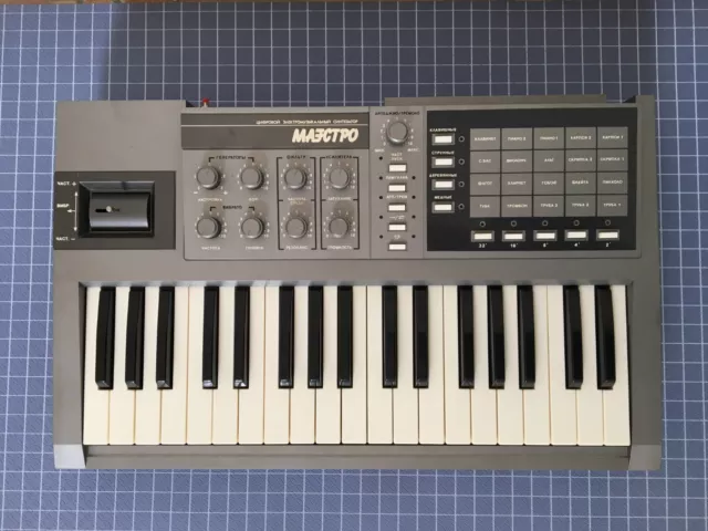 Maestro (+Midi) Soviet synthesizer by Formanta factory