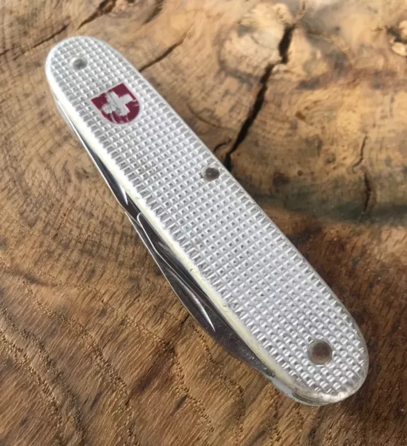 Couteau pliant militaire Victorinox SAK Swiss Army Knife Pioneer Alox 2003