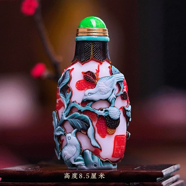 Old Beijing Chinese Colored Glaze Snuff Bottle Statue Box Carving Bird Glass Art