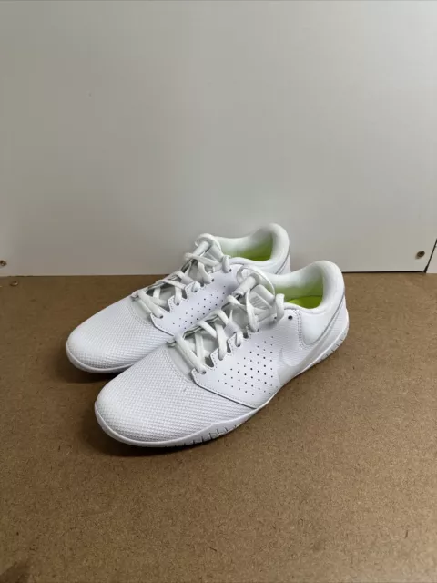 NIKE WOMENS CHEER Sideline IV White Cheerleading Shoes Women s Sz 7T 943790 100 79.99 PicClick