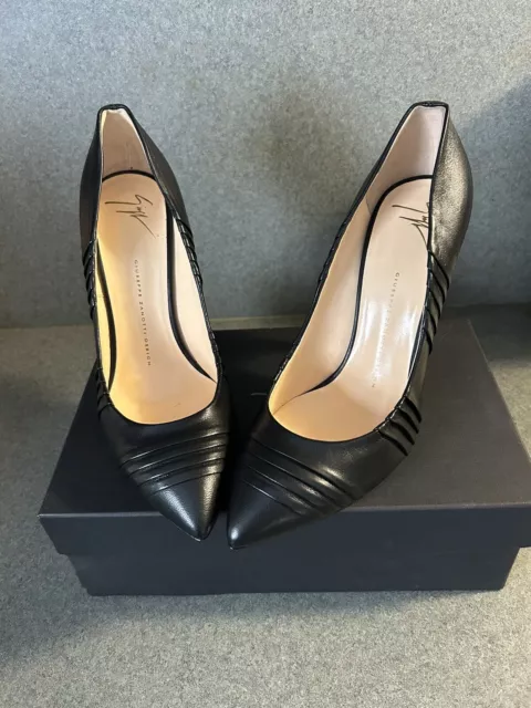 Giuseppe Zanotti- Black Leather Women’s Pumps, Size 40, New in Box Beautiful!