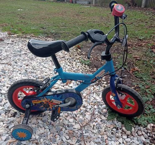 Bikes halfords childrens outlet