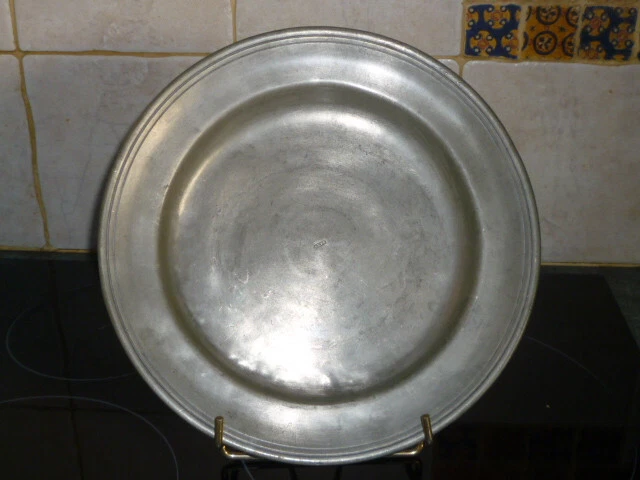 Dessous de plat ancien aluminium - Arts de la table