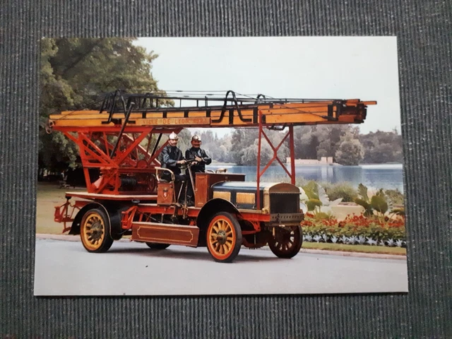ANCIEN JOUET JOUSTRA (France ) MECANIQUE CAMION SAPEURS POMPIERS TOLE