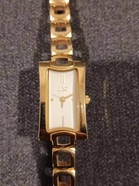 JAG LADIES WATCH J698A Stainless Steel Gold Used Japan 50m Water