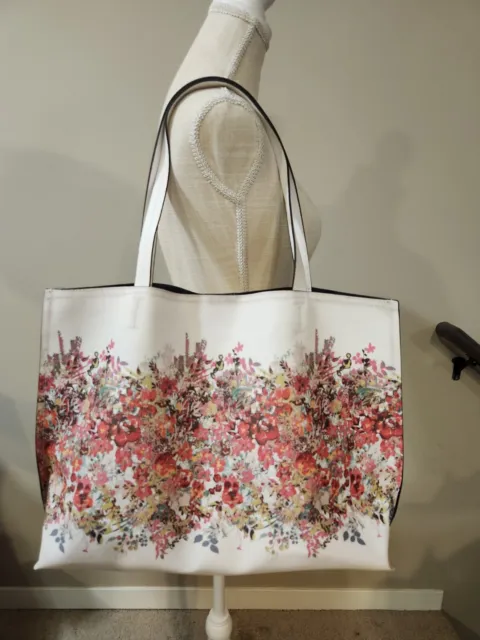 Elliot Lucca Artisan Style White Floral Tote Purse Shoulder Bag MSRP $178