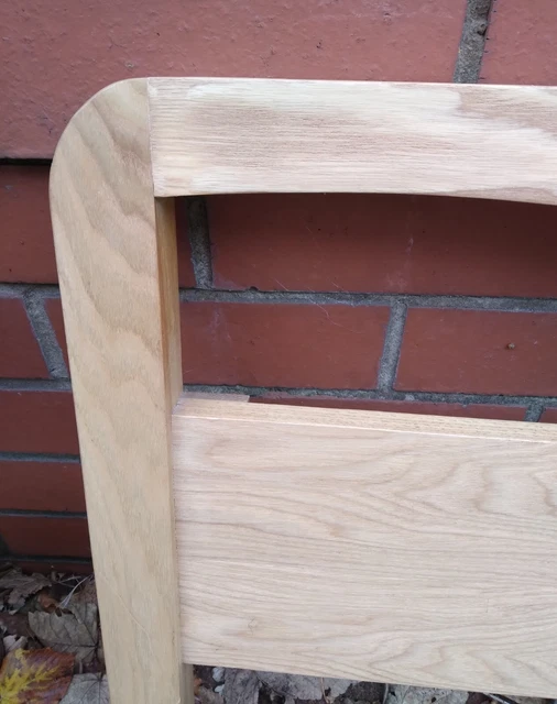 SOLID OAK SINGLE Bed Frame, Excellent Condition dismantled ready to