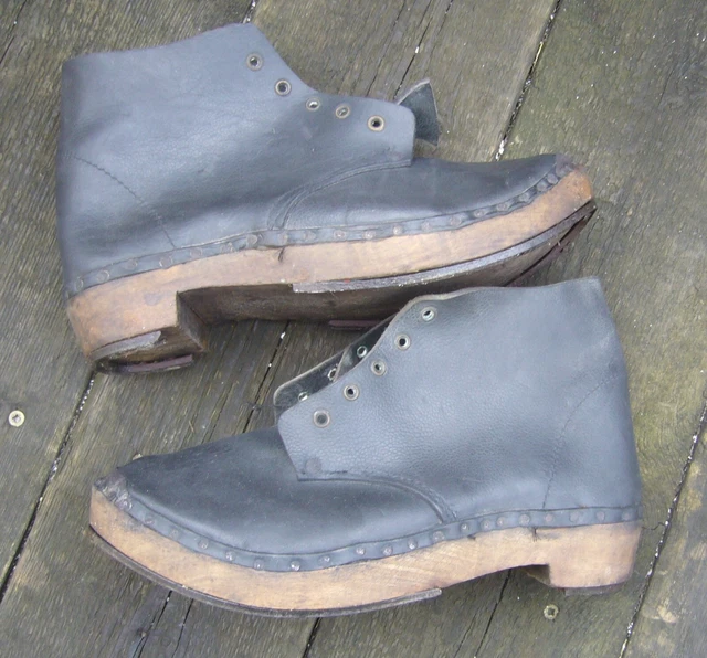 Zoccoli industriali / minatori vintage (uk taglia 9) zoccoli? / storia industriale?