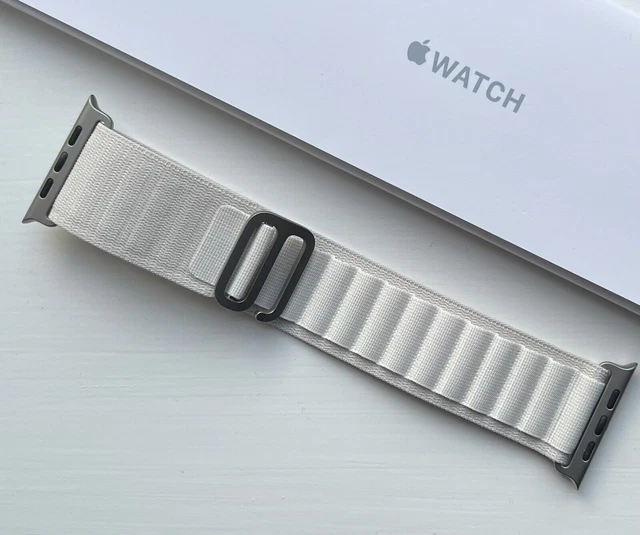 Genuine Apple Watch Ultra Strap STARLIGHT ALPINE LOOP 49/45/44mm MEDIUM