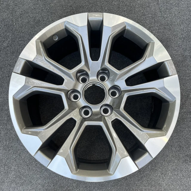 SINGLE 20 INCH Wheel Chevrolet Silverado 1500 20222024 Oem Gray