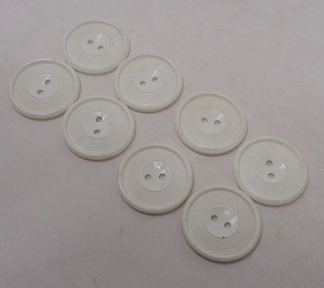Bouton Ancien En Galalithe Blanc - Mercerie Vintage - Lot De 1 à 10 Pièces - Occasion