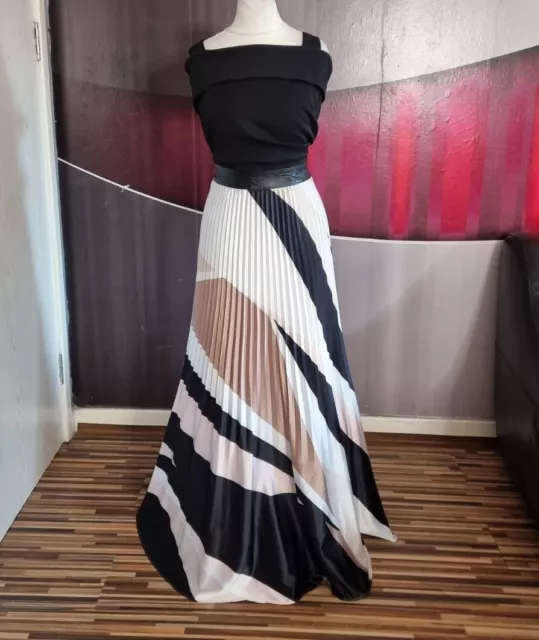 Coast rockafella colour sales block pleated dress