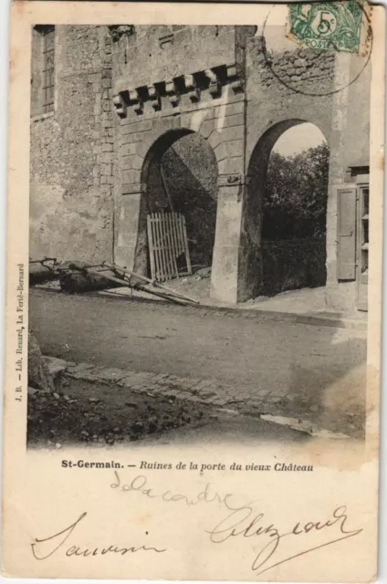 CPA St-Germain Ruines de la porte du vieux Chateau FRANCE (1054217)