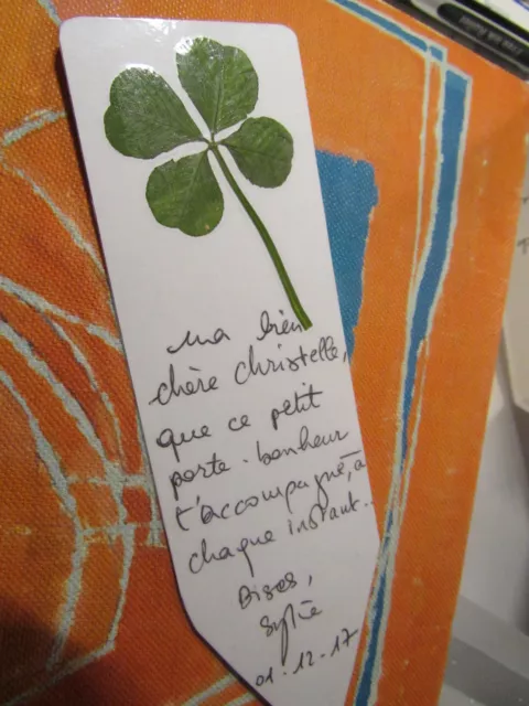 super IDÉE Cadeau : un marque page personnalisé avec TRÈFLE à 4 FEUILLES