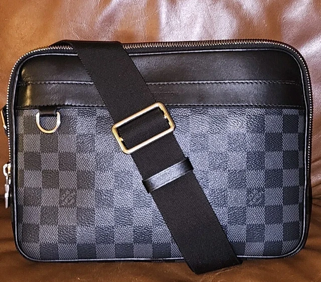 Trocadero sales messenger mm