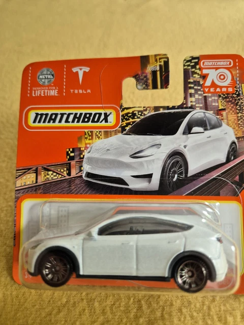 Miniature Matchbox Tesla Model Y 2024 Bleue 1/64, Réf. HVN74 MB 3/100 - Neuf
