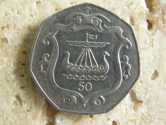 Coin Hunt-1985 Isle Of Man Viking Long Ship 50P Fifty Pence Coin  *. I O M