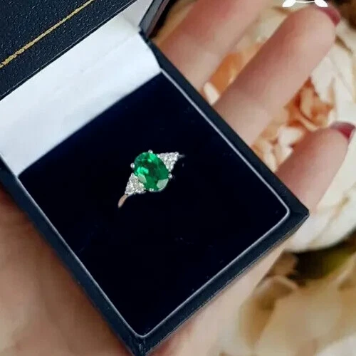 Orecchini Pendenti Donna Oro Giallo 14K Con Diamanti E Pietra Centrale Ovale 6x4 Mm - Cod. DR6450-4860