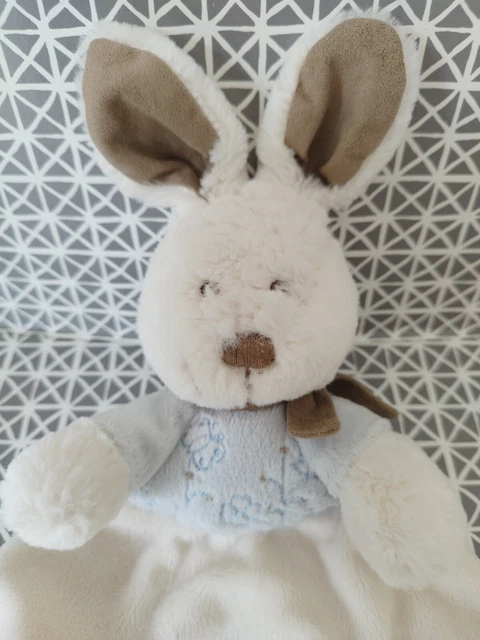 Doudou lapin plat blanc bleu fleurs papillons bandana marron Simba Nicotoy 2
