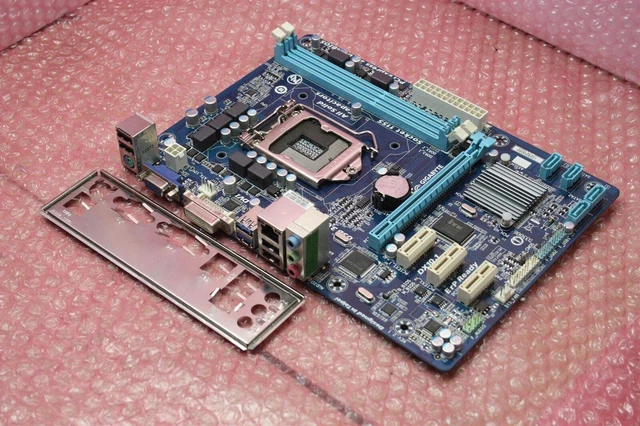 GIGABYTE GA-H61MA-D2V SOCKET LGA1155 DDR3 Micro ATX Motherboard With I ...